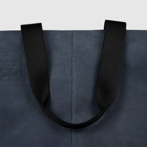 ECCO Upcycled East West
