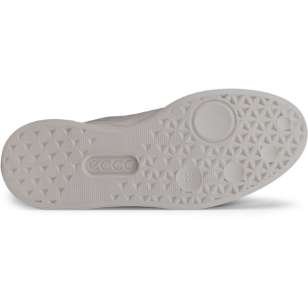 ECCO Street 720 W Limestone
