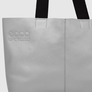 ECCO Upcycled East West