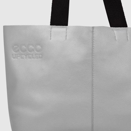 ECCO Upcycled East West